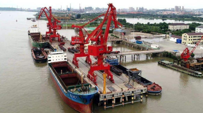 凌海概述露天料场港口封闭问题的实行方法